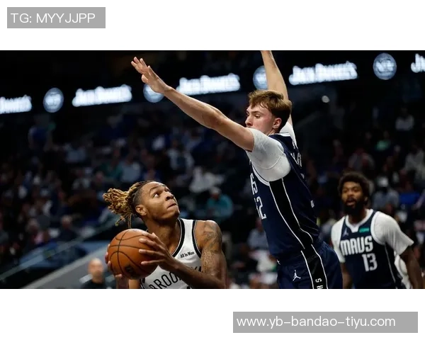 独行侠关注浓眉恢复情况与弗拉格配合对球队胜利的潜在影响